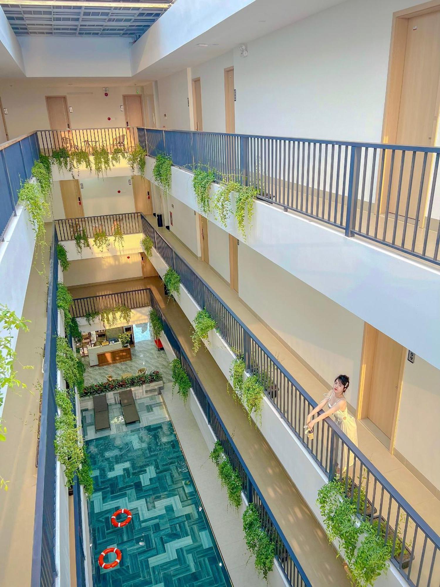 Diora Hotel Pleiku By Hos Bagian luar foto