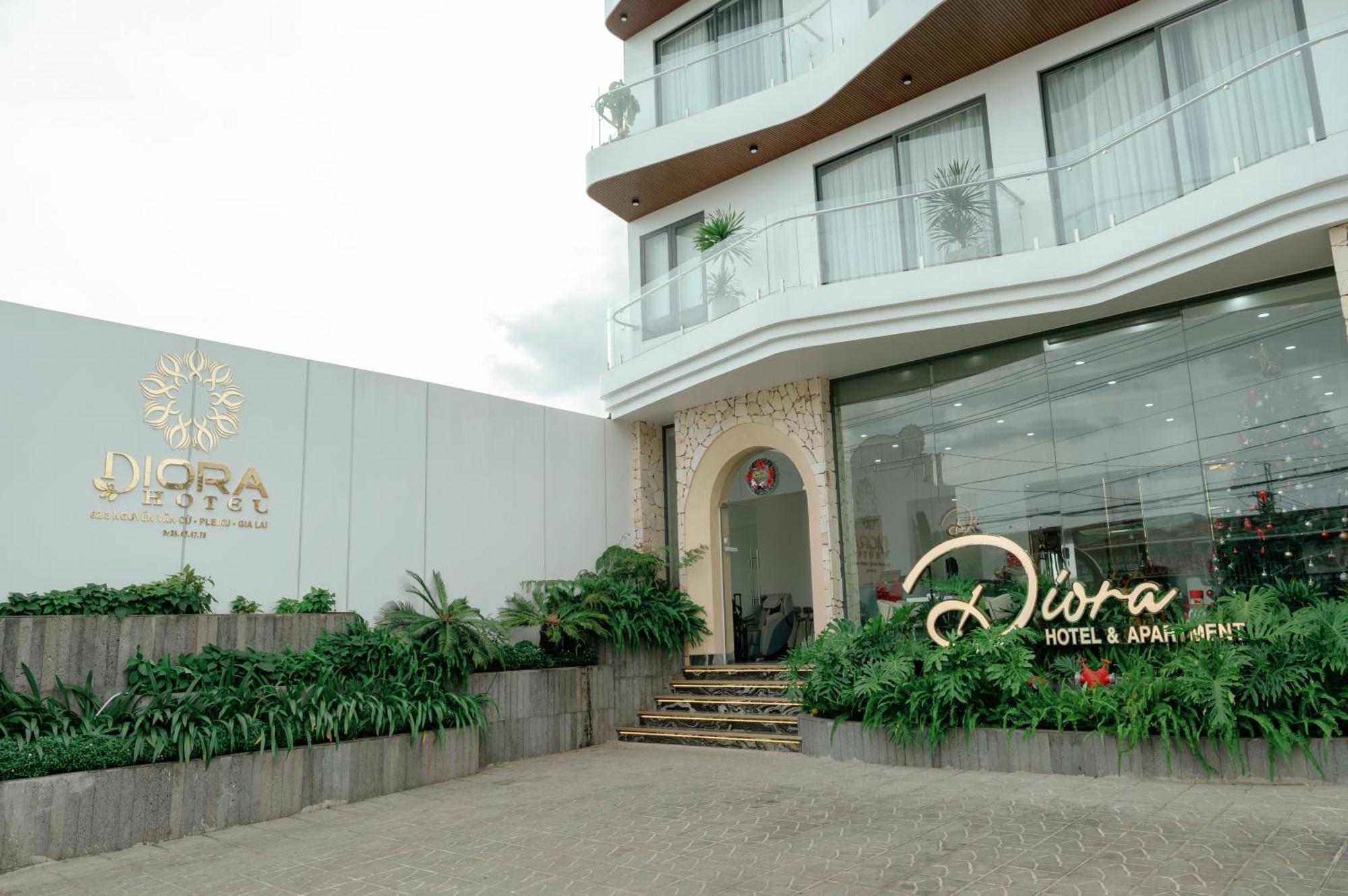 Diora Hotel Pleiku By Hos Bagian luar foto